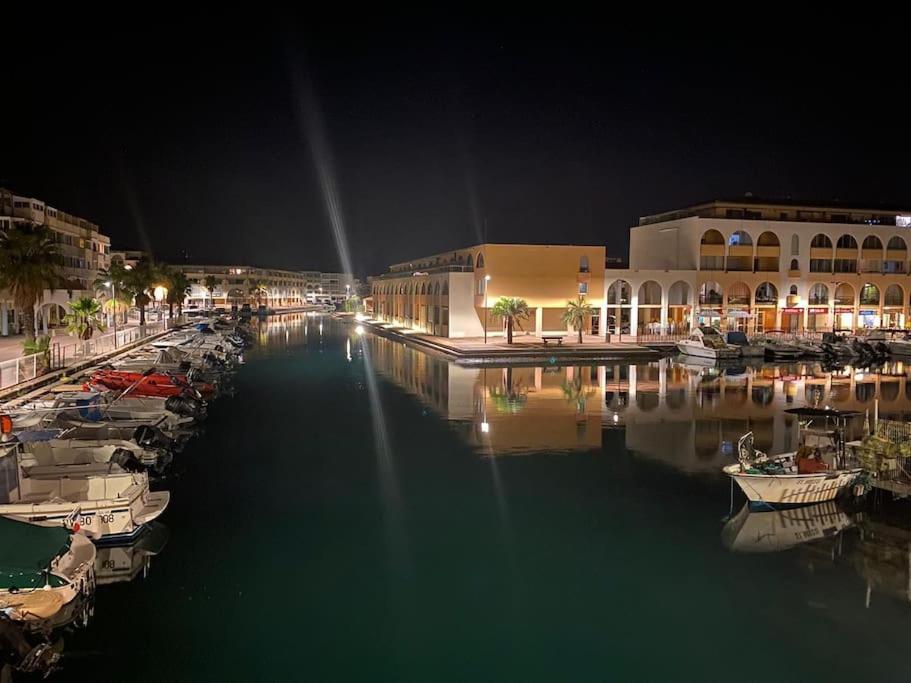 Port Cros Appartement Sete Bagian luar foto