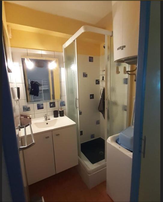 Port Cros Appartement Sete Bagian luar foto